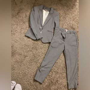 Dress pant and Blazer set from H&M